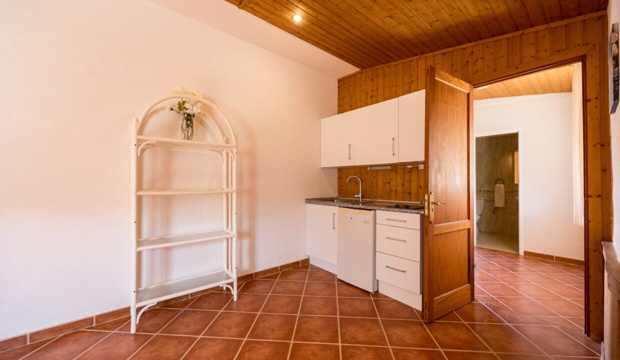 2474c62f-9984-41a7-9658-19025c8cfabb