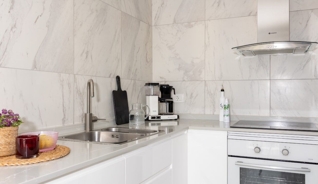 33bfc423-ad3c-462c-b669-02dbb10f271a