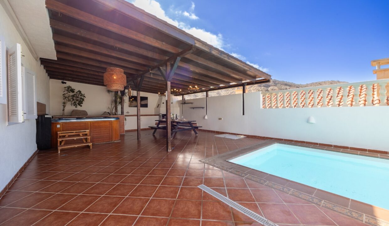 35aec293-f522-4143-996e-e90ff40194c8