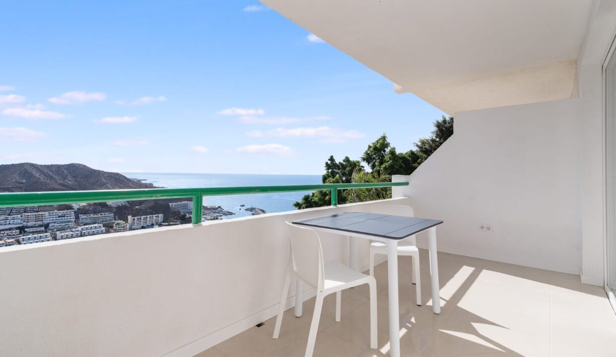 36f30642-549a-4be9-8c37-065011656b37