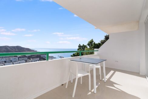 36f30642-549a-4be9-8c37-065011656b37