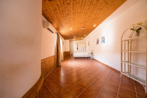 50bf5251-0448-4e3e-903b-be914303834e