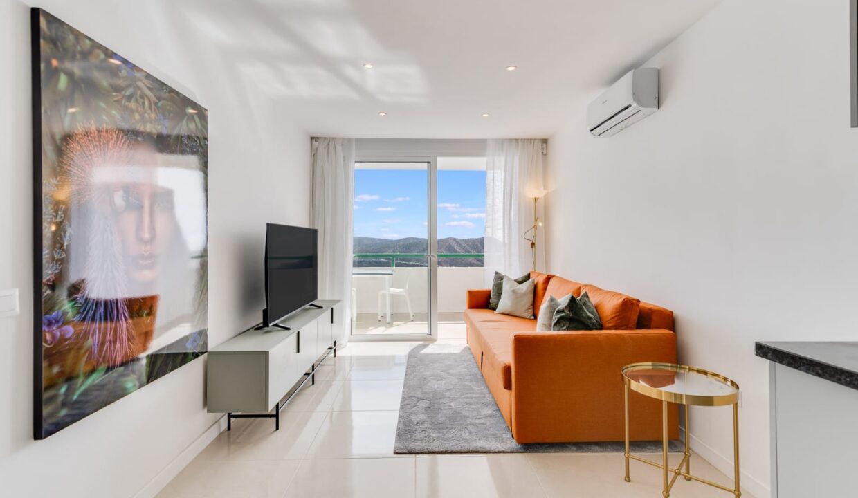 53ddd2d7-1dab-4cc9-bcd8-34f16843d5d6