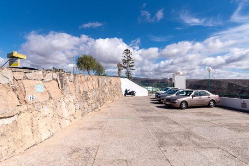 6aab24ec-5ece-4add-a619-9395274cc62e