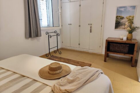 Bed1