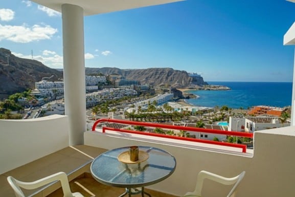 Top floor Apartment in El Cardenal with sea views- Playa del Cura
