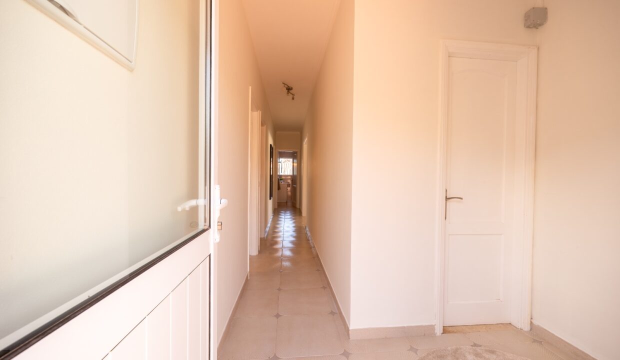 d0bcfda9-14cf-4492-b49a-516b0f93effe