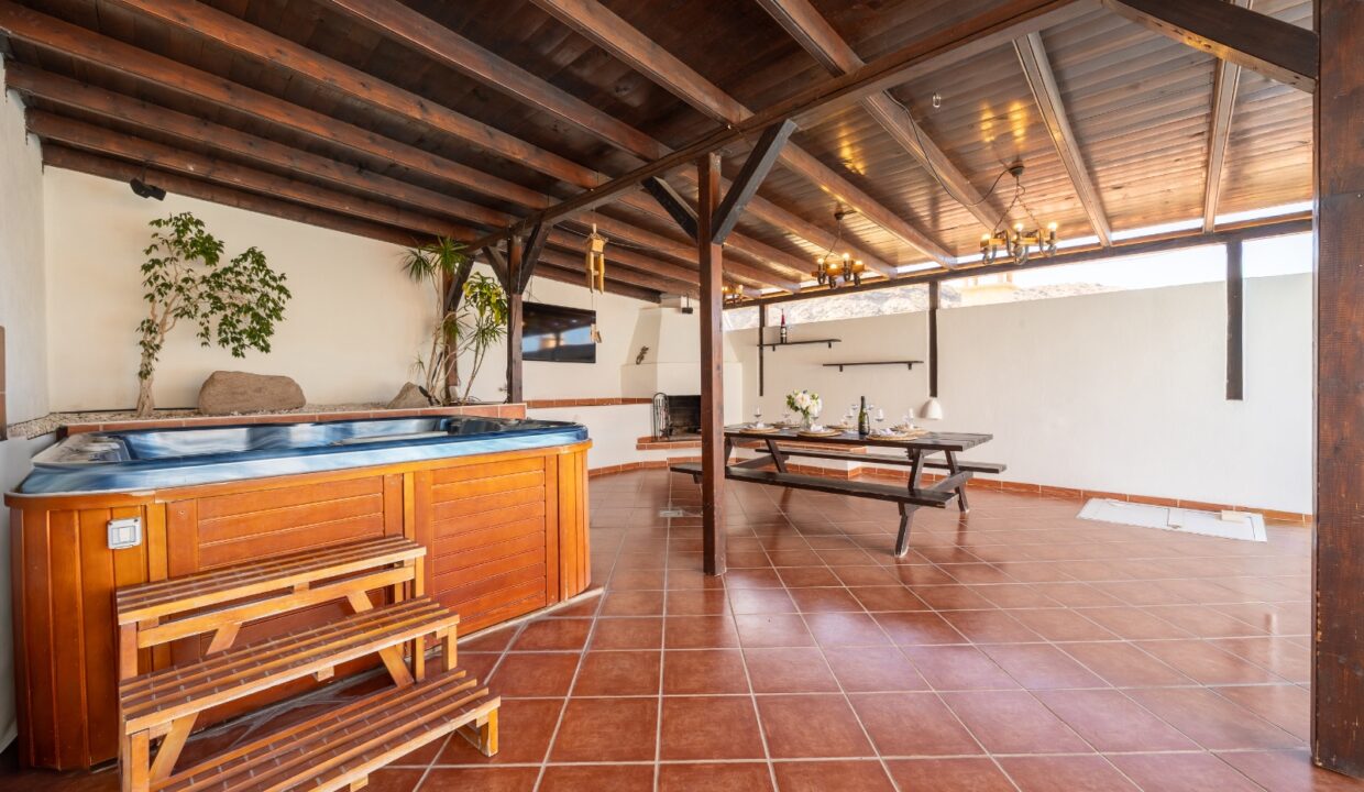 e3b4d23e-5925-4eaa-b00b-5808cbb48589