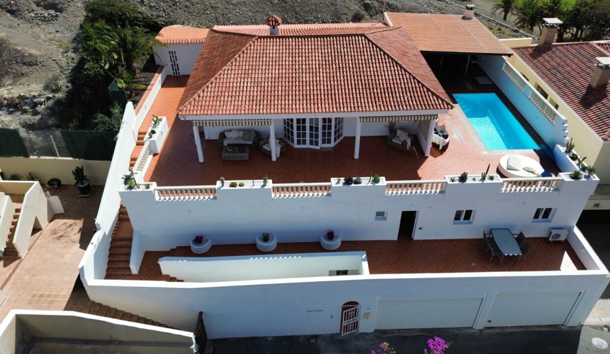 fa4f119d-456f-47a0-84d1-92cf928b0609